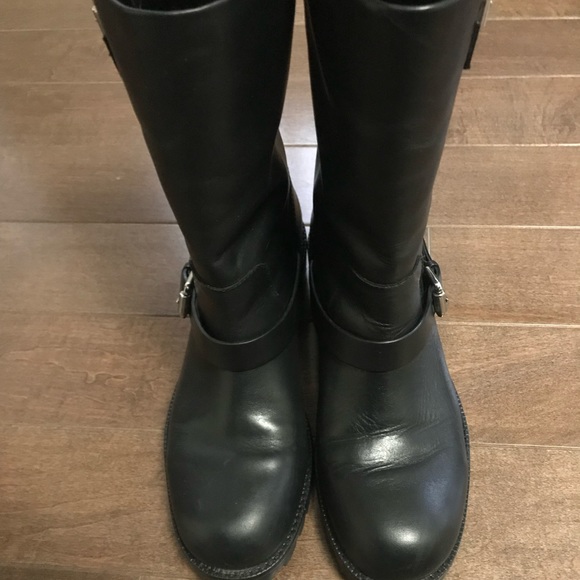 Vince Camuto Signature Black Leather Boots Size 7 - Picture 3 of 3